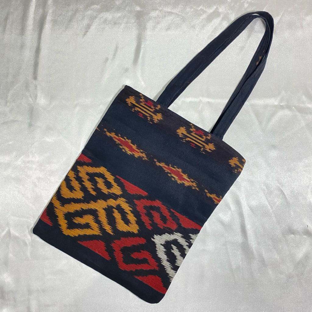 Tas Totebag Tenun Motif Dayak Kalbar Unisex