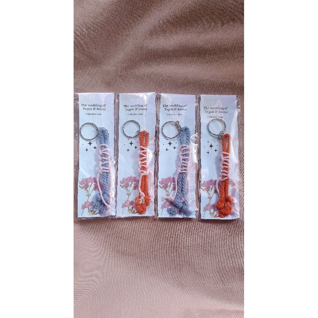 souvenir ganci mecrame(100 pcs)/souvenir pernikahan