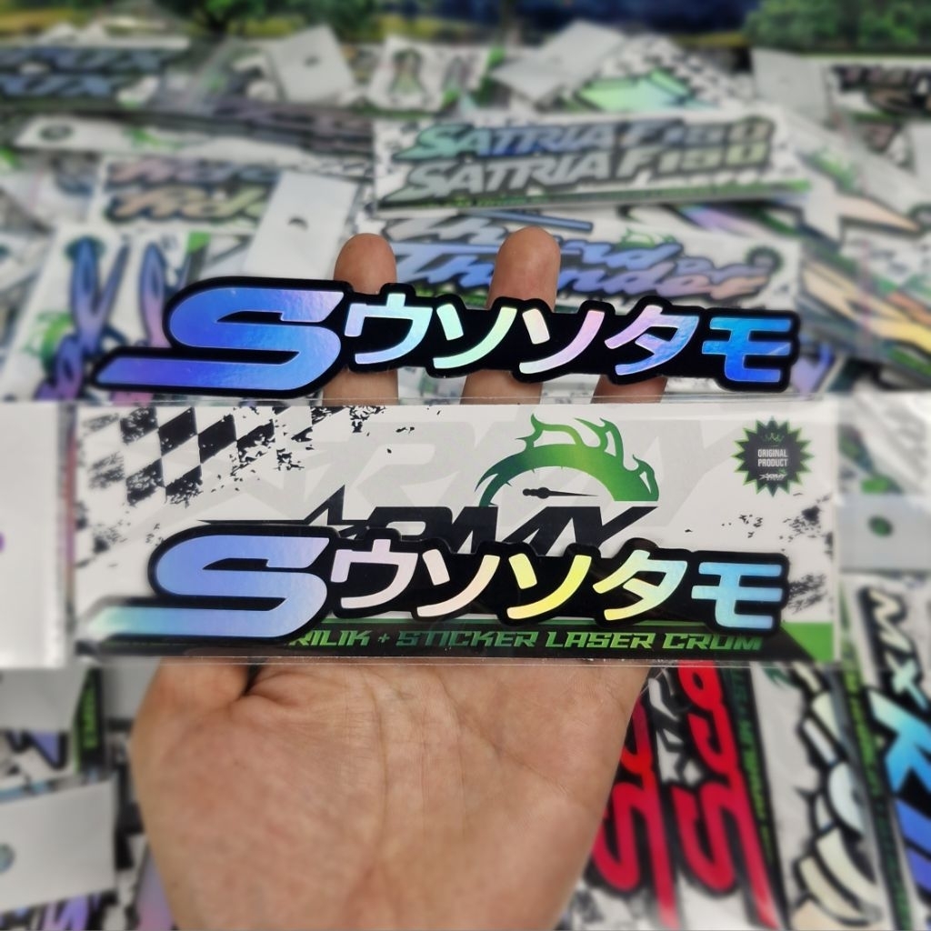Emblem Scoopy Kanji Jepang Akrilik 2pcs