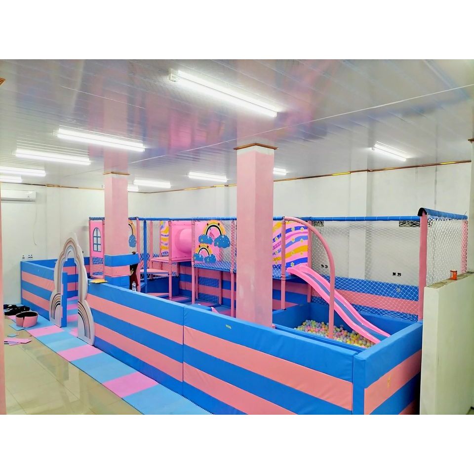 jual playground indoor paket usaha playground mandi bola full set ukuran 10x4m