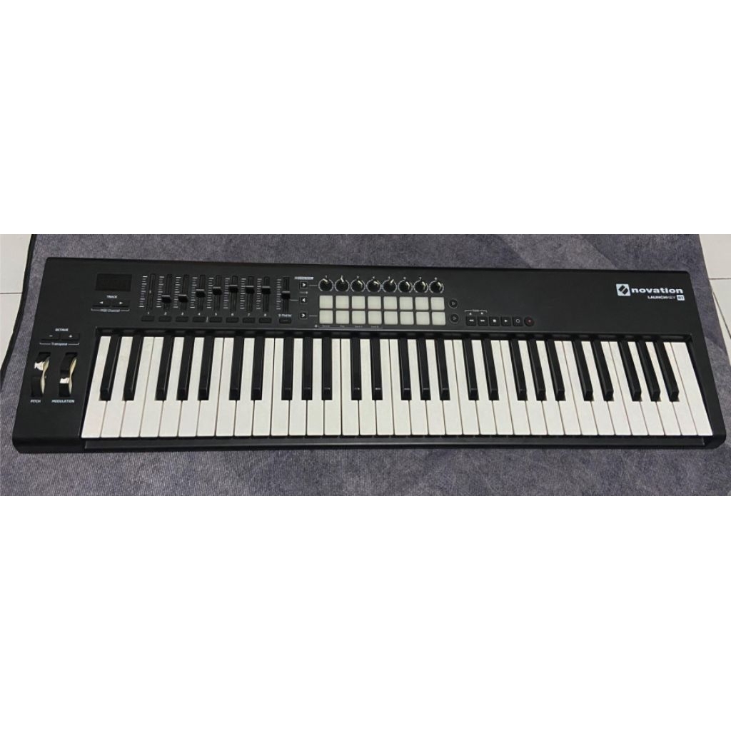 keyboard,piano midi controller novation 61key,normal second