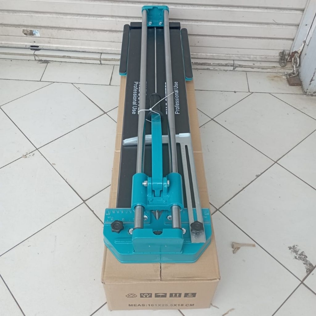 Alat Potong Keramik TILE CUTTER ROMWAY 60cm