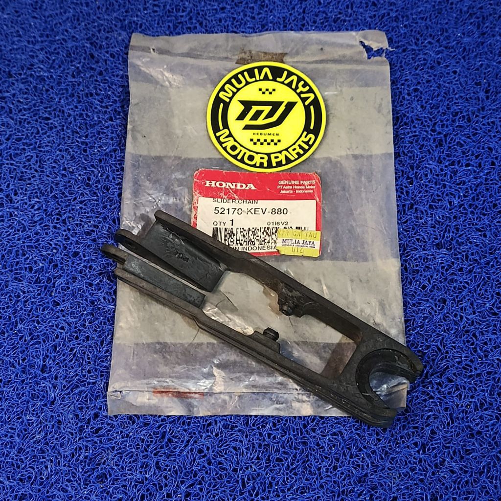 KARET ARM BANTALAN RANTAI RANTE ATAU SLIDER CHAIN HONDA SUPRA X FIT OLD LAMA ORIGINAL AHM 52170-KEV-