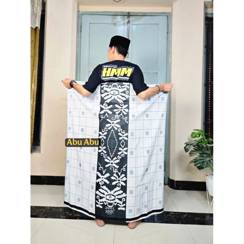 SARUNG HMM SAMARINDA 2001 PUTIH BY PUTRI HMM