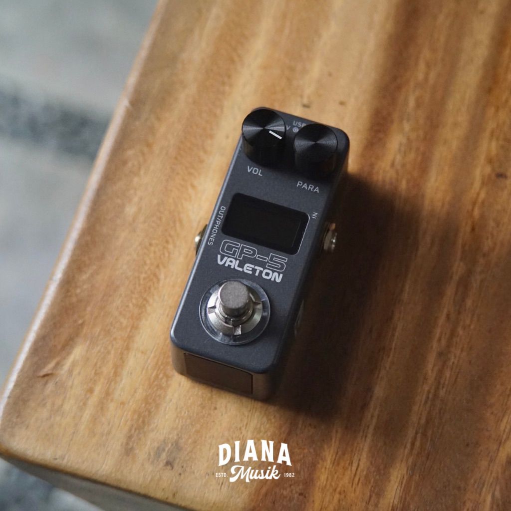Valeton GP5 / GP-5 / GP 5  Digital Multi Efect Amp Simulator and IR Loader