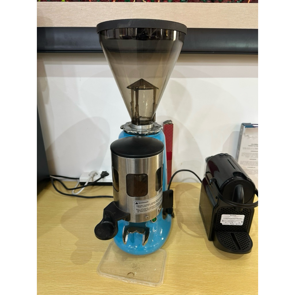 Grinder_coffee_maquinos