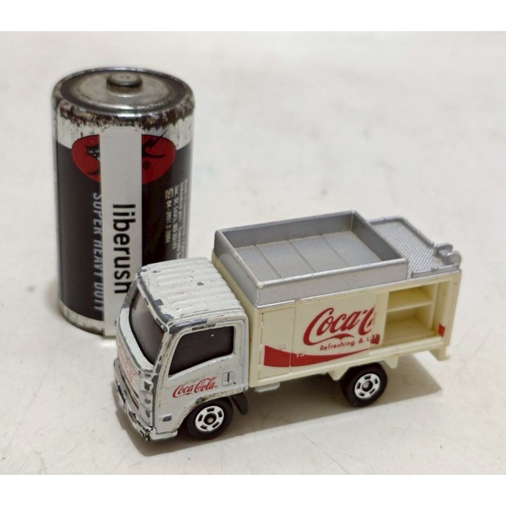 Junk diecast tomica isuzu elf coca cola route truck white vehicle car model