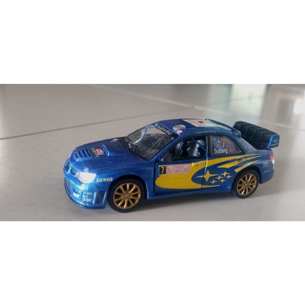 Diecast kinsmart subaru street fighter