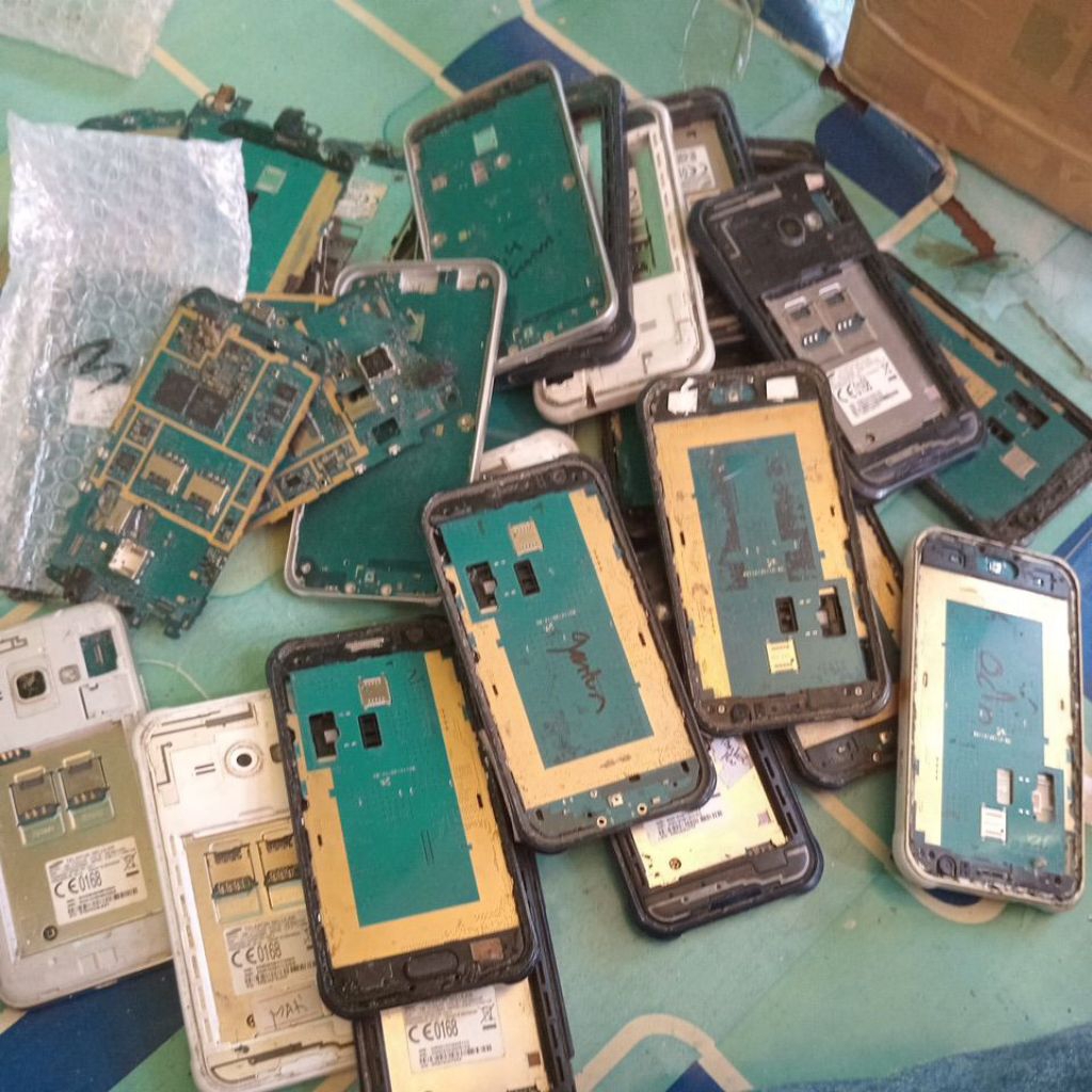 mesin samsung j1ace-j120 mati