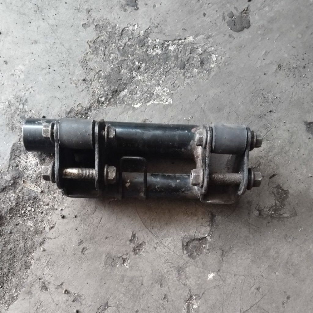 mounting /ayunan mesin,pangkon mesin, mio j,mio gt, mio soul gt, fino fi