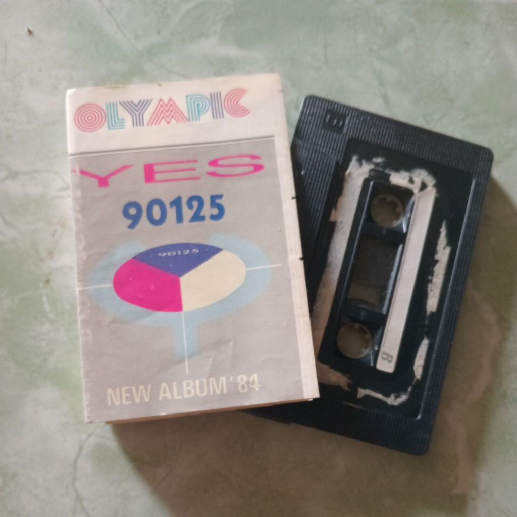 Kaset Rock Yes 90125 New Album '84/melody sound maxell