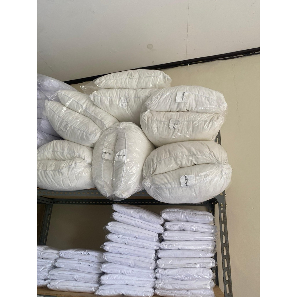 Bantal (Pillow) King Koil Ex Hotel Empuk dan Tebal Microfiber