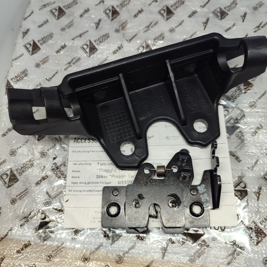 Paket Bukaan Jok Vespa Matic Sprint Primavera IGET