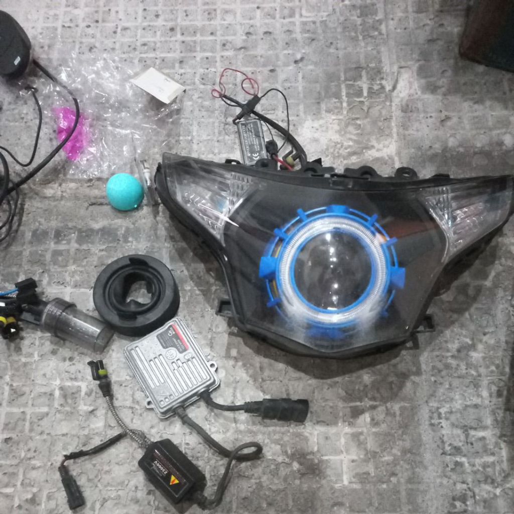 lampu hid cbr 250 cc