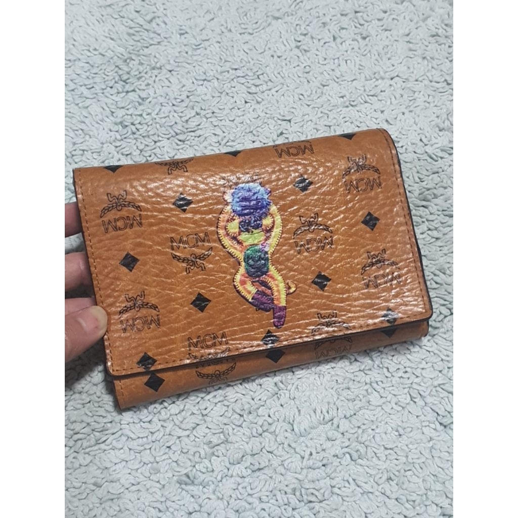 Dompet kulit asli uk medium mcm