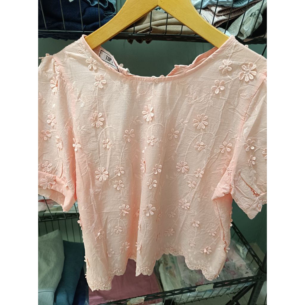 Atasan blouse katun bunga 3D tangan pendek wanita top club bangkok bkk
