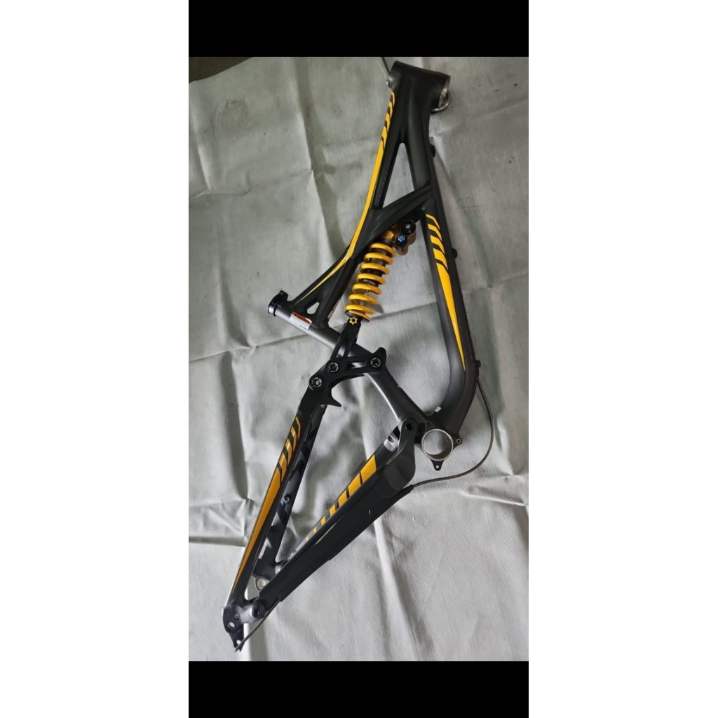 Frame Rangka Sepeda Mtb Specialized Enduro Expert Evo 27,5 Size S Rear shock Ohlins