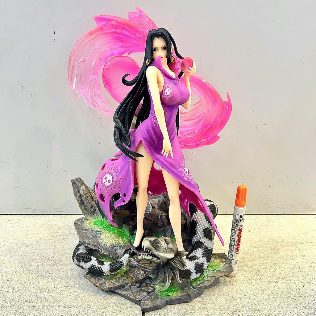 mainan static figureboa hancock cast off violet big figure with snakeone piecetinggi sekitar 50 cmba