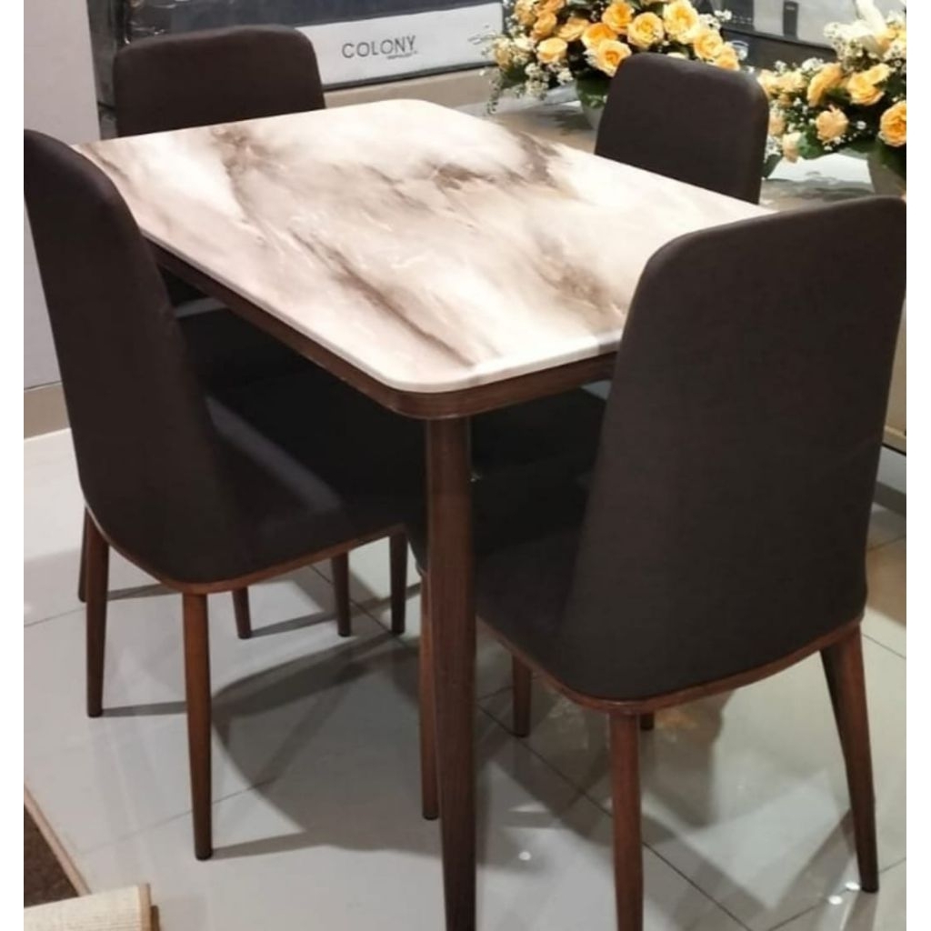 Importa Meja makan Marmer estetik minimalis