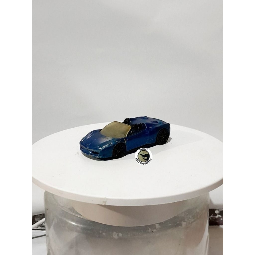 Hot Wheels Ferrari 458 Spider Diecast RBH