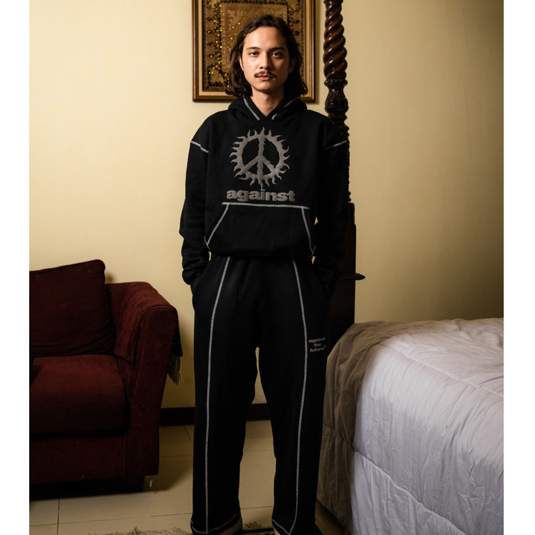 Roofair One Set Hoodie Sweaatpants - Against