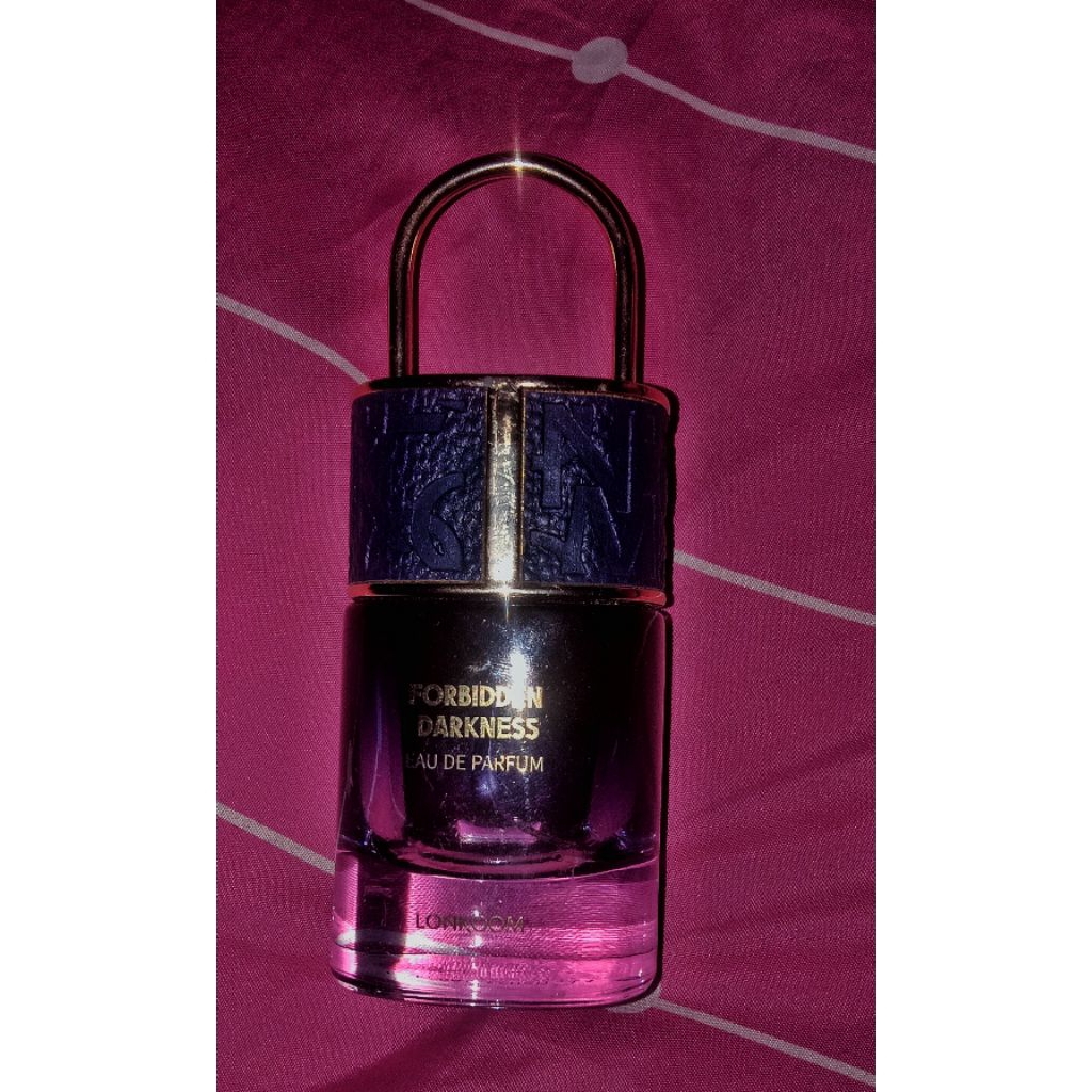 botol bekas  farpum kosong antik