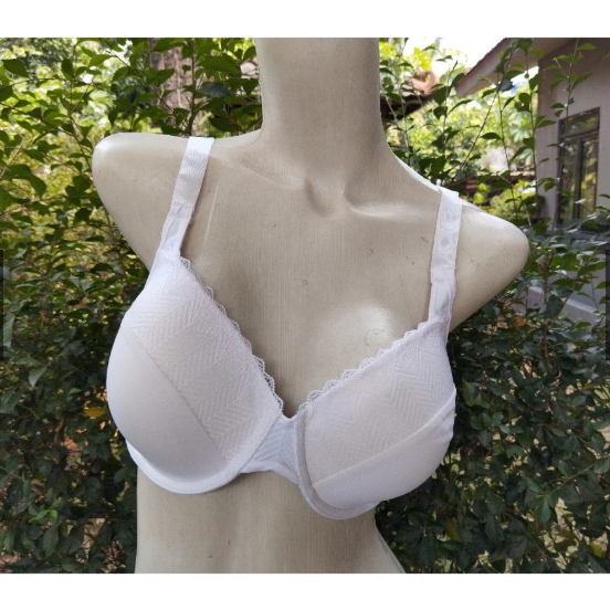 BALI BRA BY MAIDENFORM BRANDED SATIN BRA PAKAI BUSA TIPIS PAKAI KAWAT LACE ATAS SIZE 36C (C80) 38C (