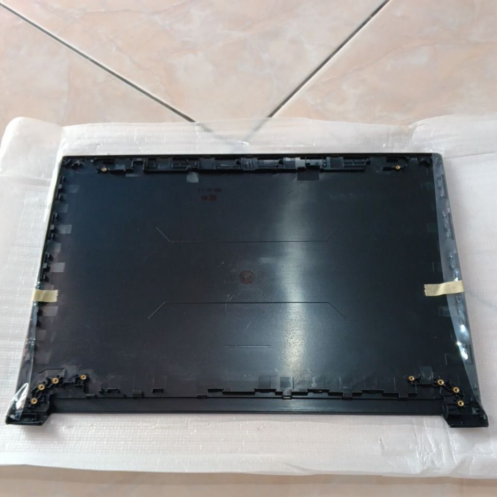Casing Bagian Belakang LCD Laptop Lenovo V310-14 V310 14
