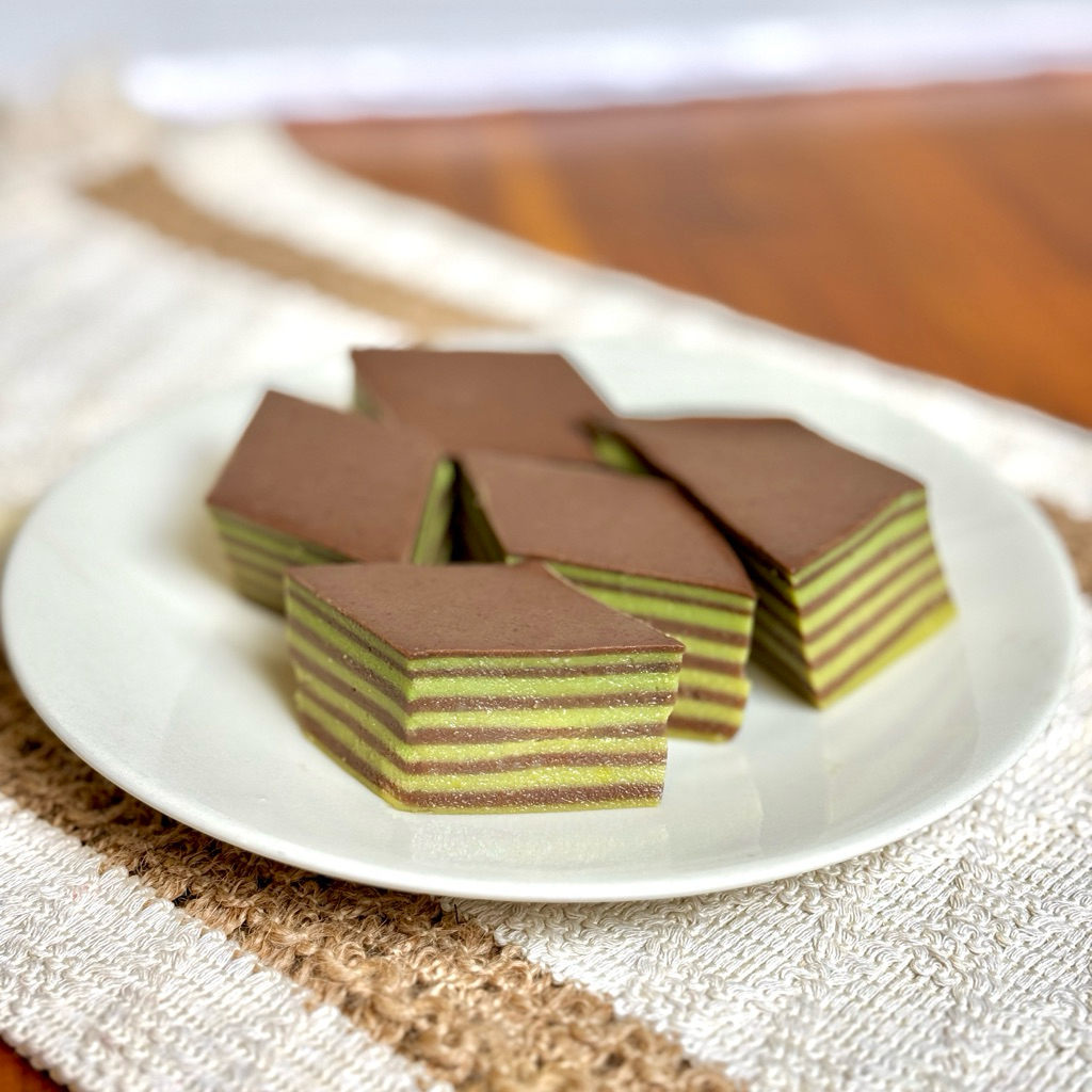 Balapis - Kue Lapis Manado