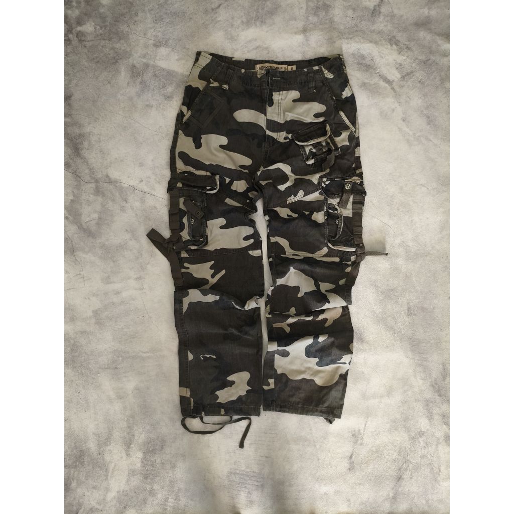 celana cargo abercrombie camo