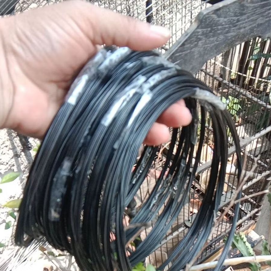 JERUJI FIBER HITAM 1,3mm10meter
