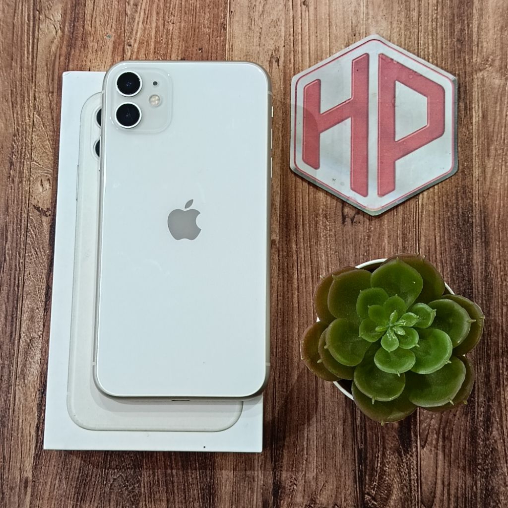 iPhone 11 128 GB Garansi Resmi iBox Indonesia Second Bekas Original