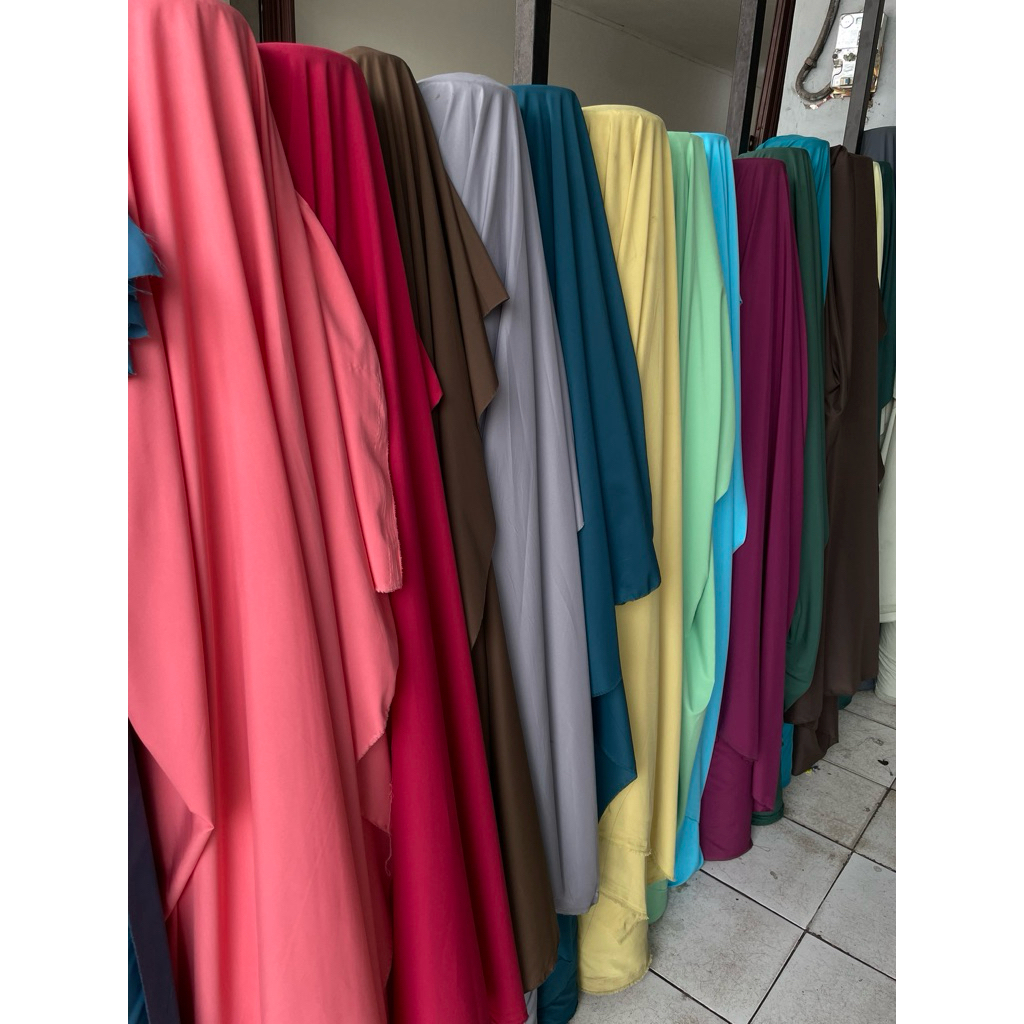 kain despo fermium lembut halus untuk mukena, lapisan jaket, tas dll.