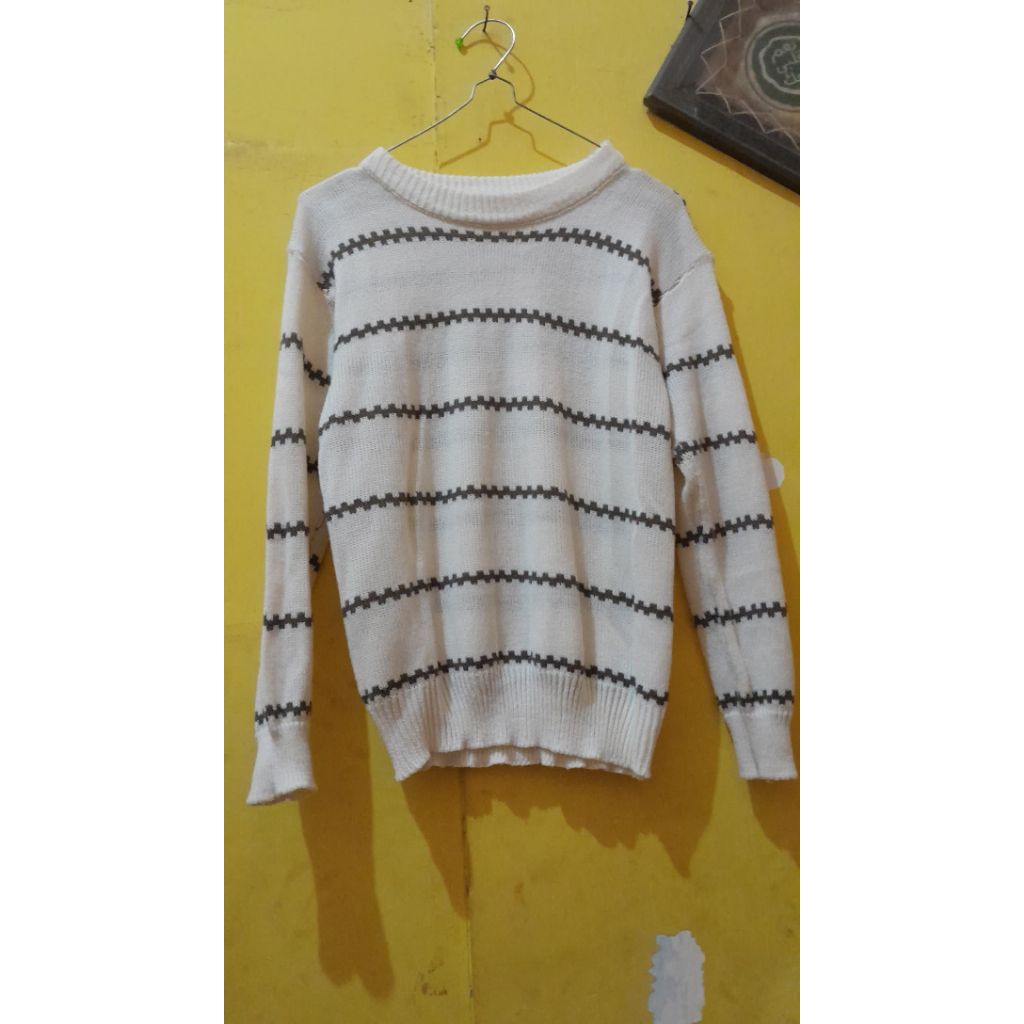 PRELOVED RAJUT WANITA