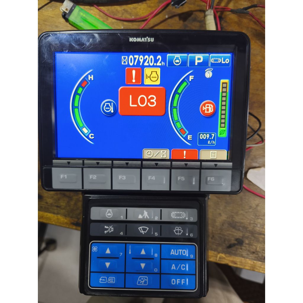 Repair monitor panel PC200-8, PC300-8, PC210