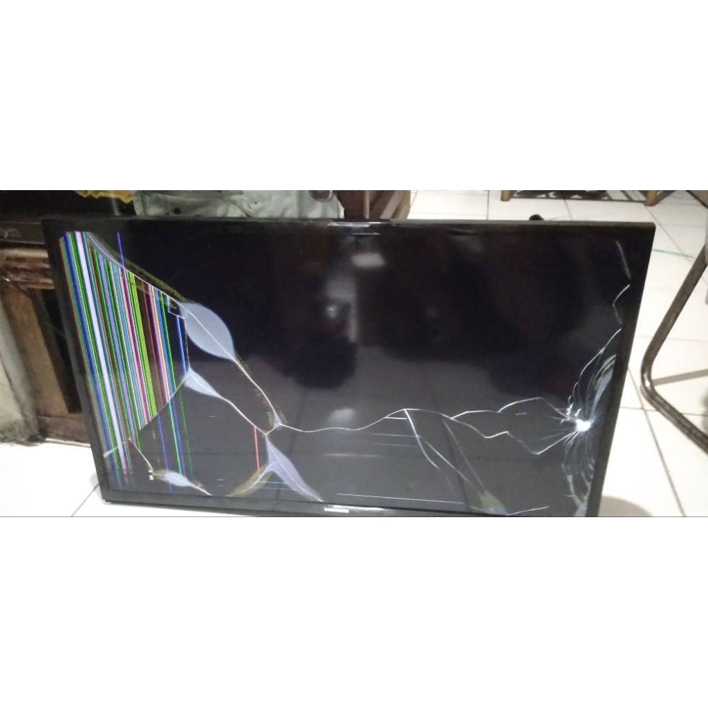 UNIT PECAH LAYAR TV LED SAMSUNG UA32H4100
