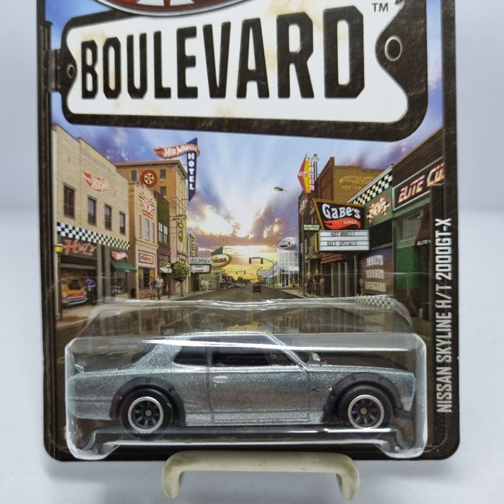 Diecast Mobil Hotwheels Boulevard 1:64 NISSAN SKYLINE H/T 2000 GT-X