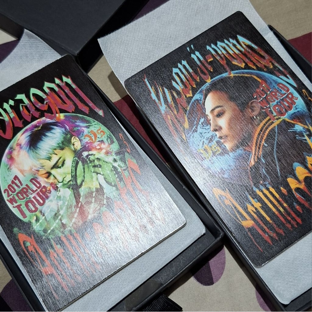 G-dragon Act III : MOTTE³ wooden postcard limited edition merchandise
