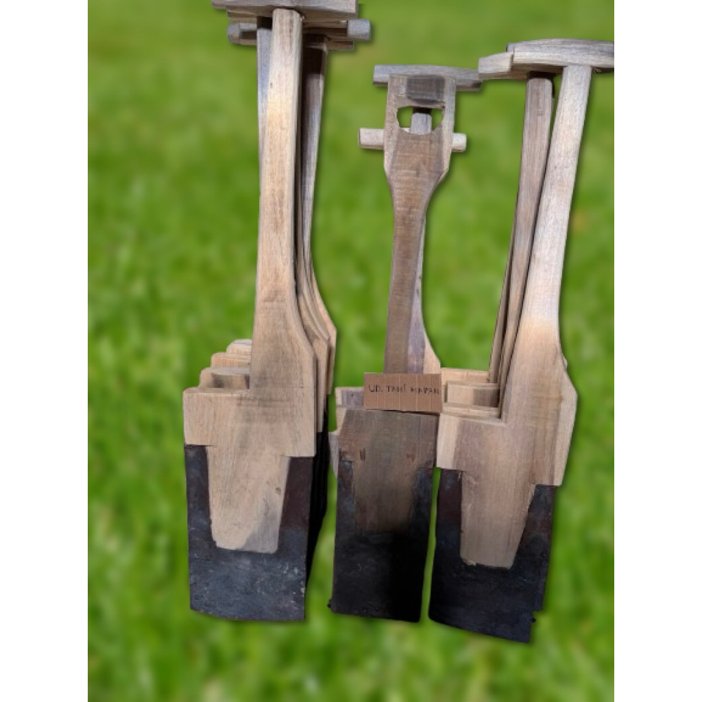 lencek/lempak komplit gagang kayu