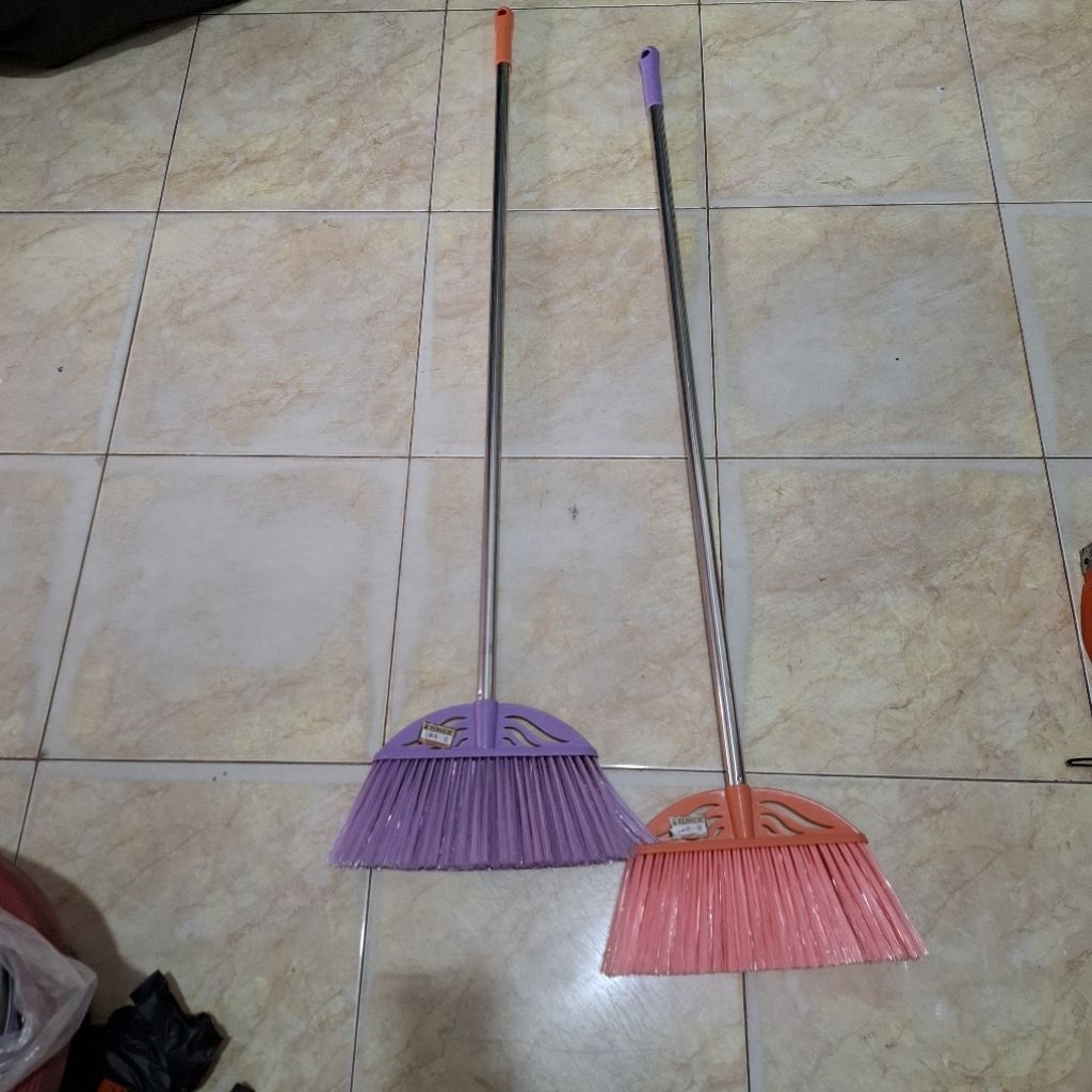 Sapu lantai gagang stainless/sapu tower delux