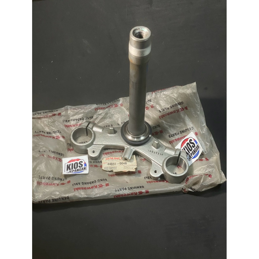 SEGITIGA BAWAH NINJA SS 43037-0048 NOS