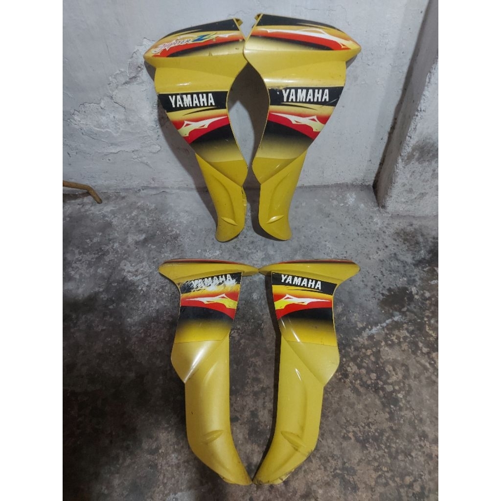 sayap tebeng dek depan bagian luar cover body yamaha jupiter z burhan original
