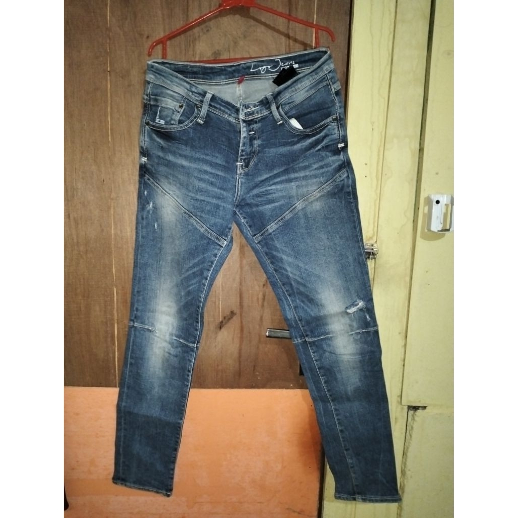 celana logo jeans