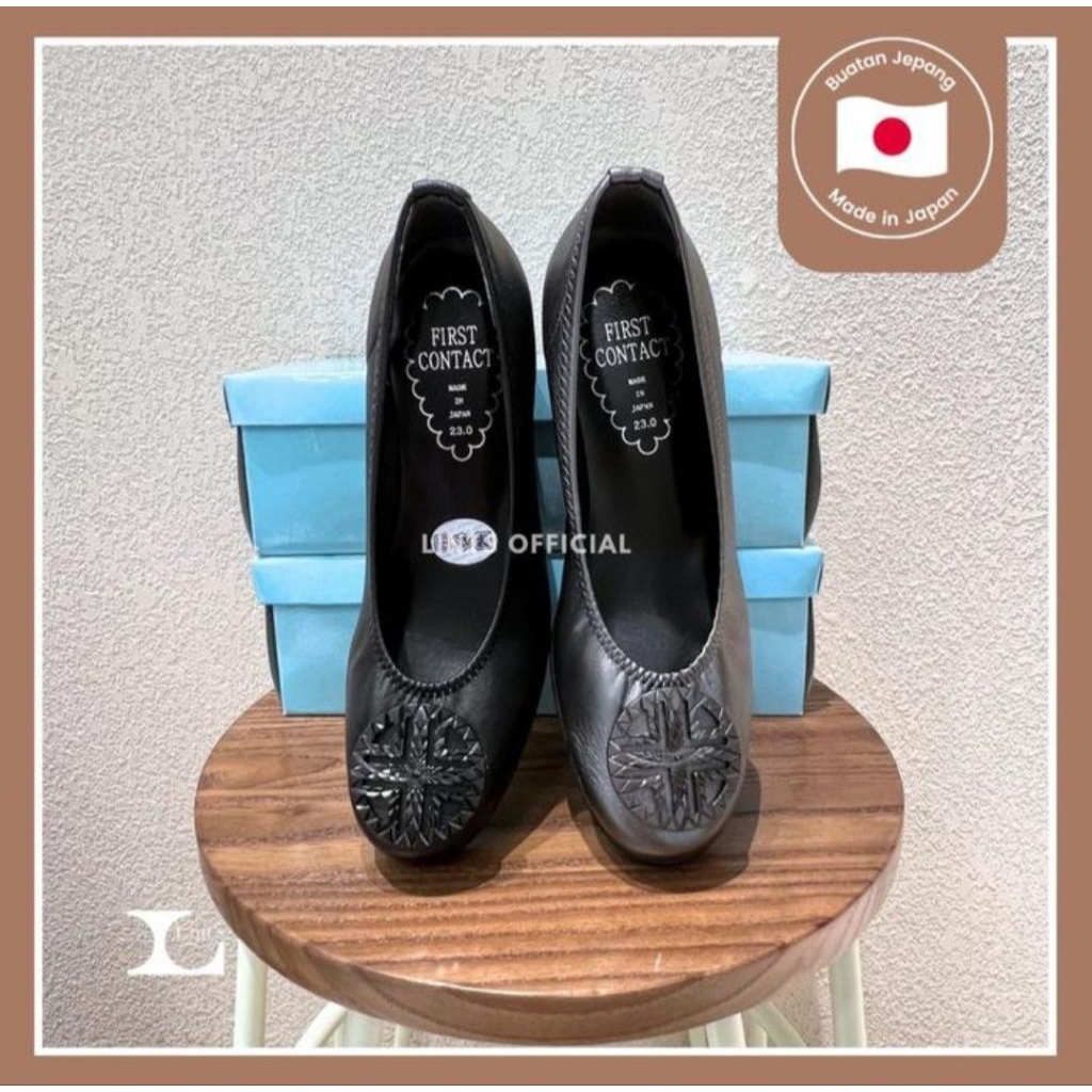 Sepatu First Contact Torry Made In Japan