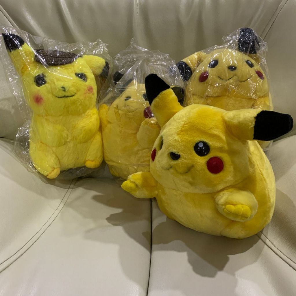 Boneka Pikachu Besar Lucu Imut Menggemaskan