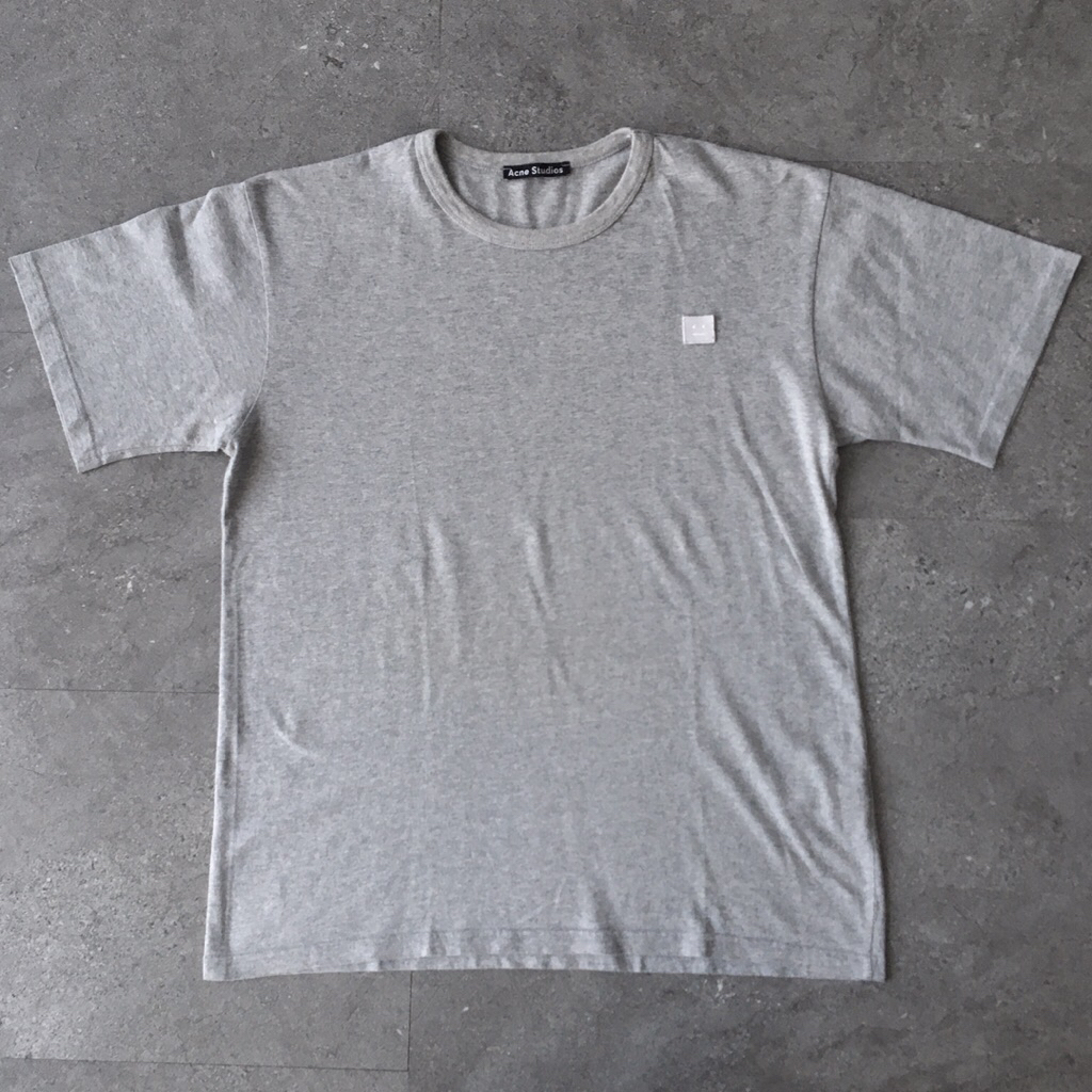 Kaos Acne Studios