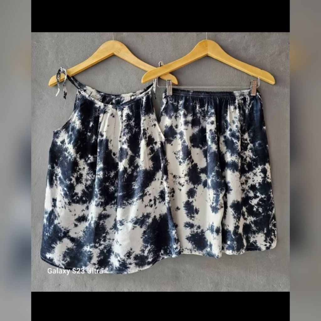 Oneset/setelan tanktop celana pendek