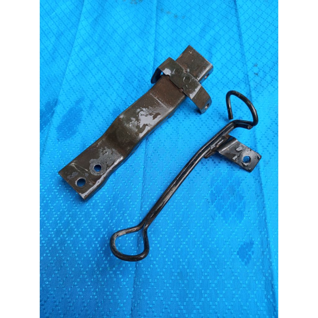 breket spakbor depan Yamaha Mio sporty 5tl Original / breket spakbor depan Mio sporty Original copot