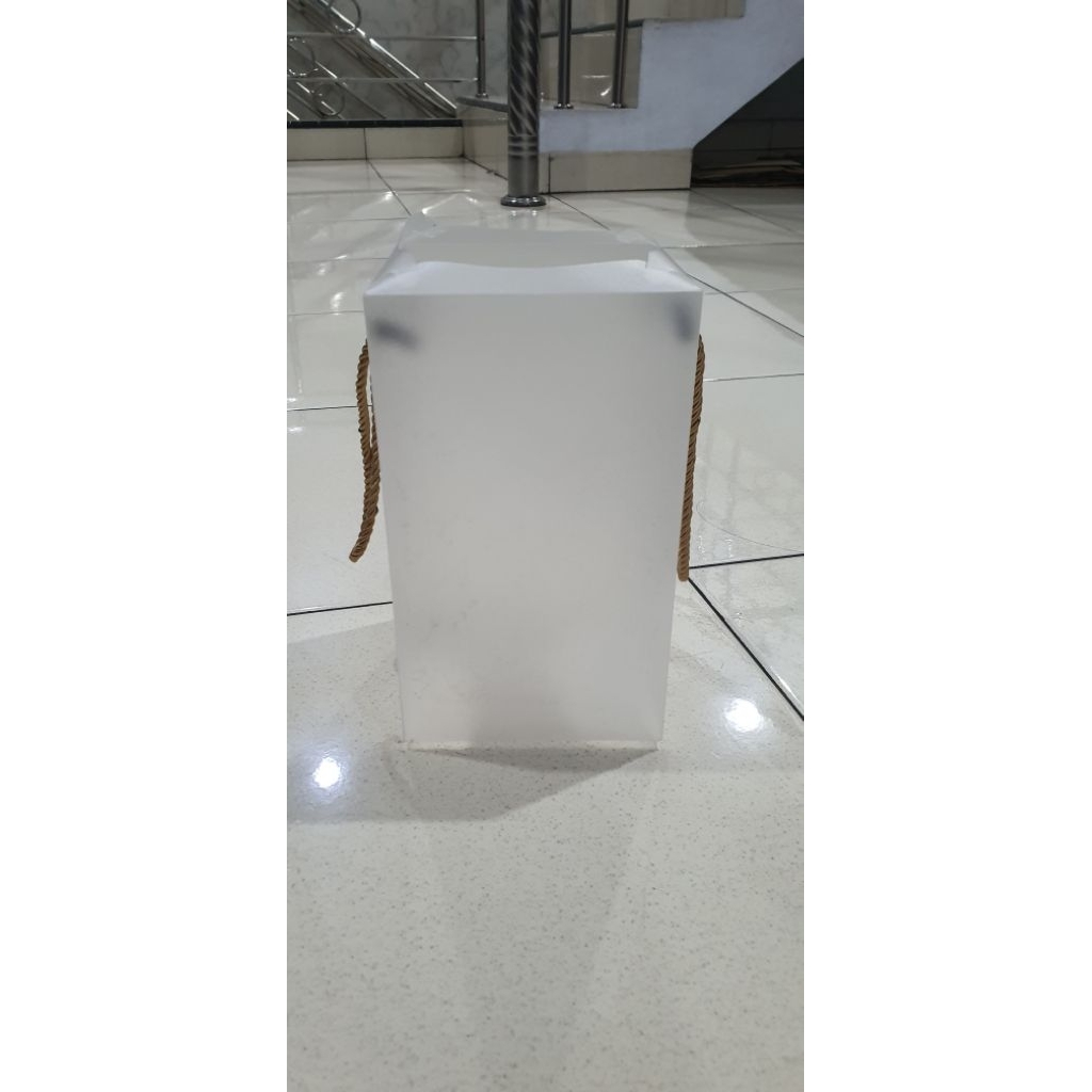 Kotak Box Mika untuk bunga