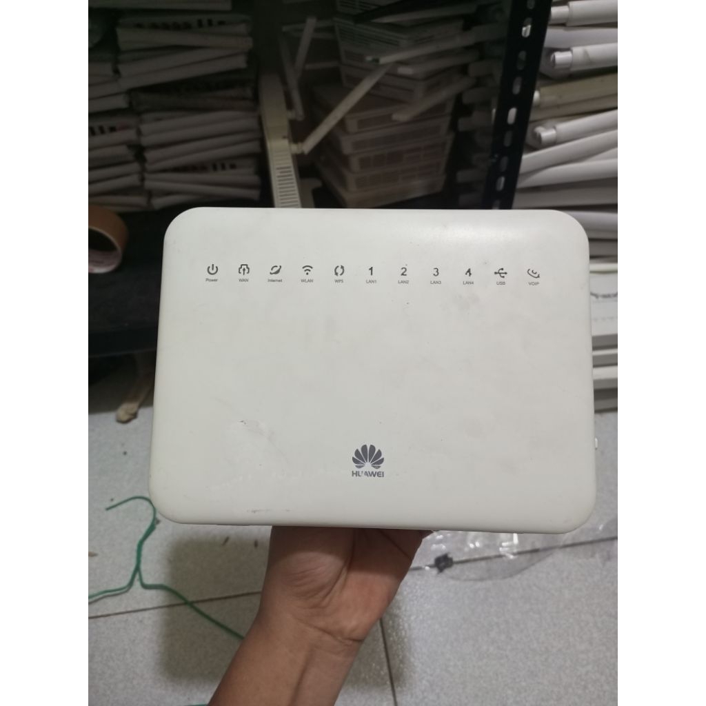 ROUTER HUAWEI HOME GATEWAY LG8245V GPON ONU + ADAPTOR